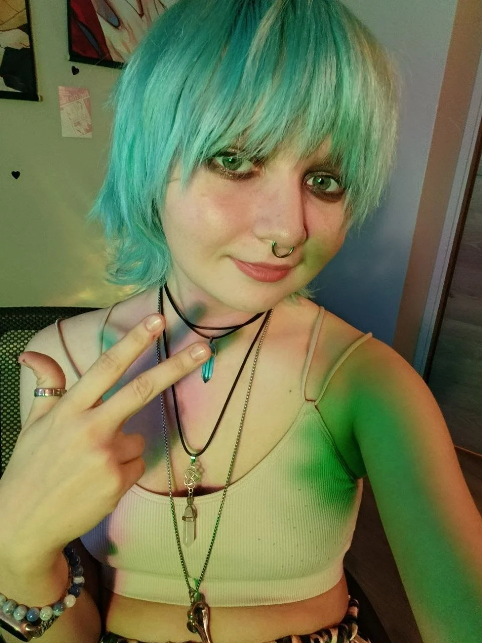 XXX Porn Photo of Nude powderofgun 98