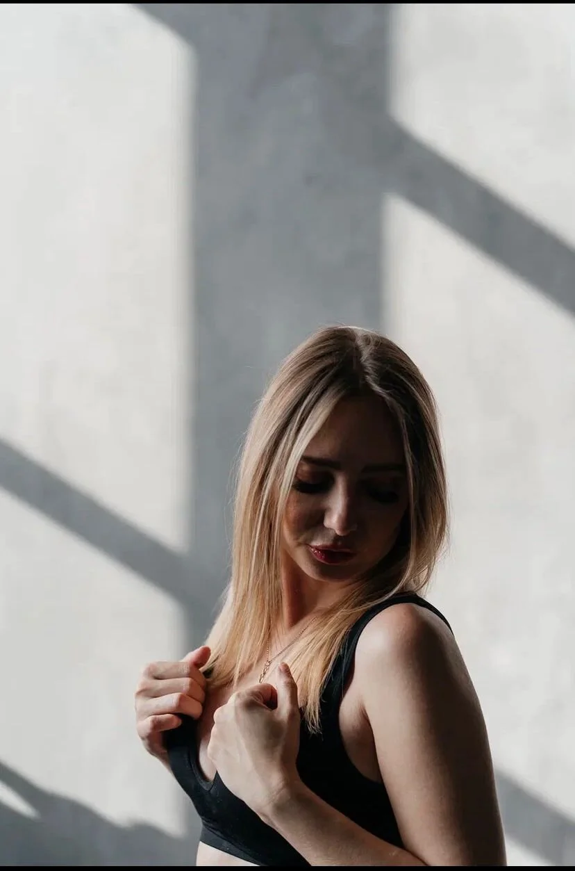 XXX Porn Photo of Nude BriannelGold 7