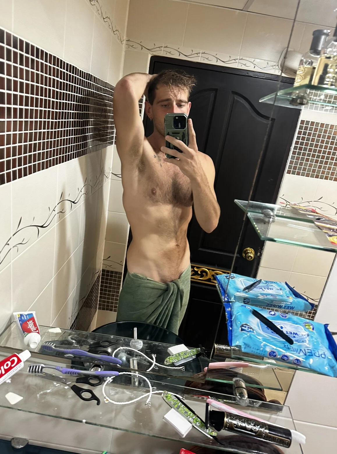 XXX Porn Photo of Nude lukegunn 1