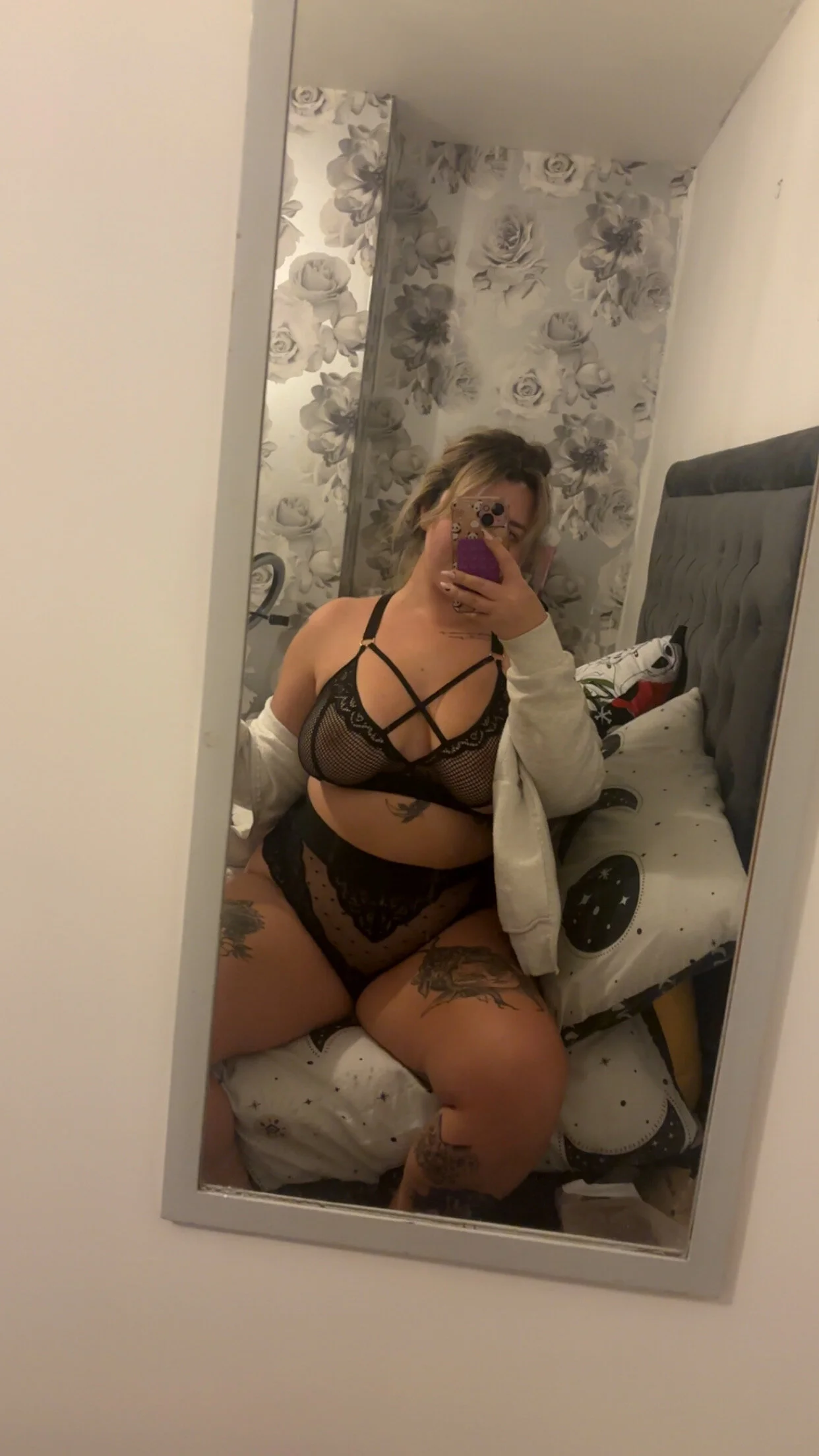 XXX Porn Photo of Nude Curvy_Rosie99 15