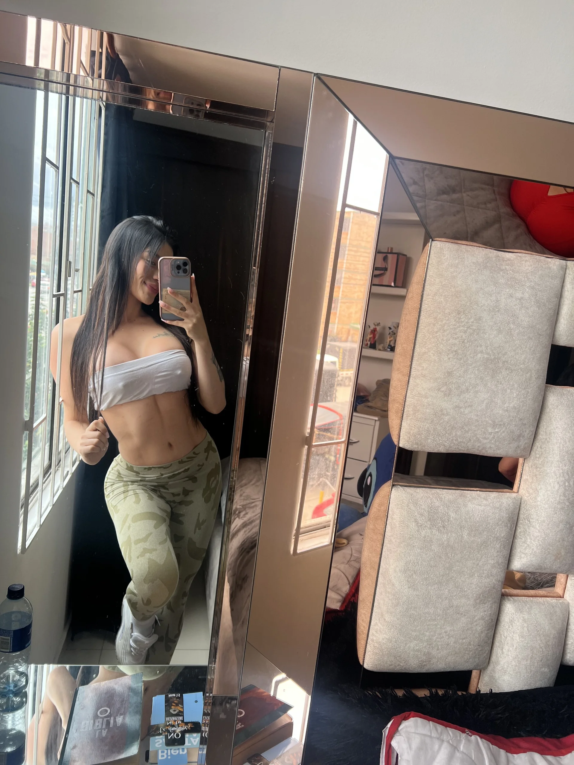 XXX Porn Photo of Nude Emmily_19 47
