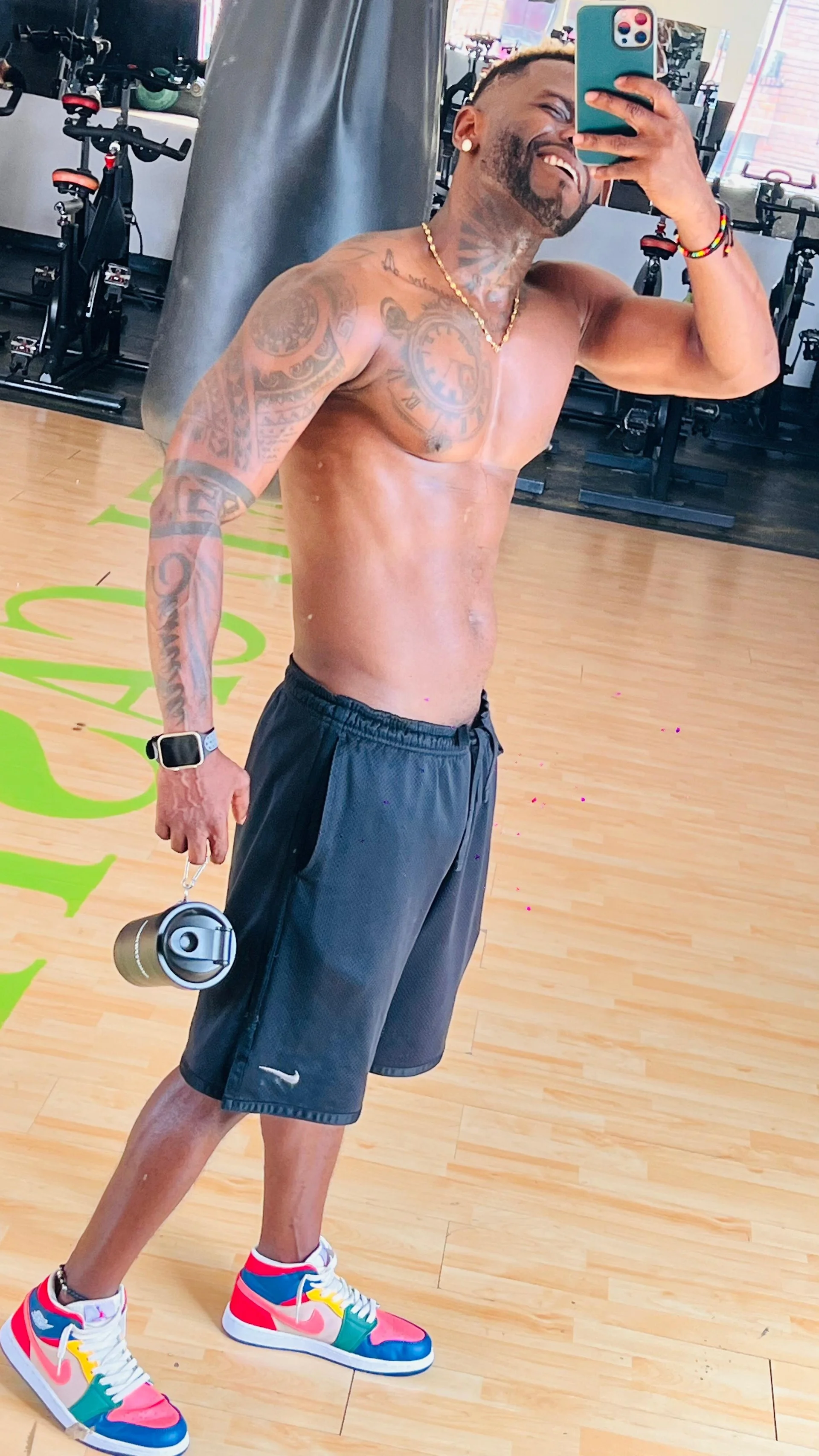 XXX Porn Photo of Nude Mark_Vega 28