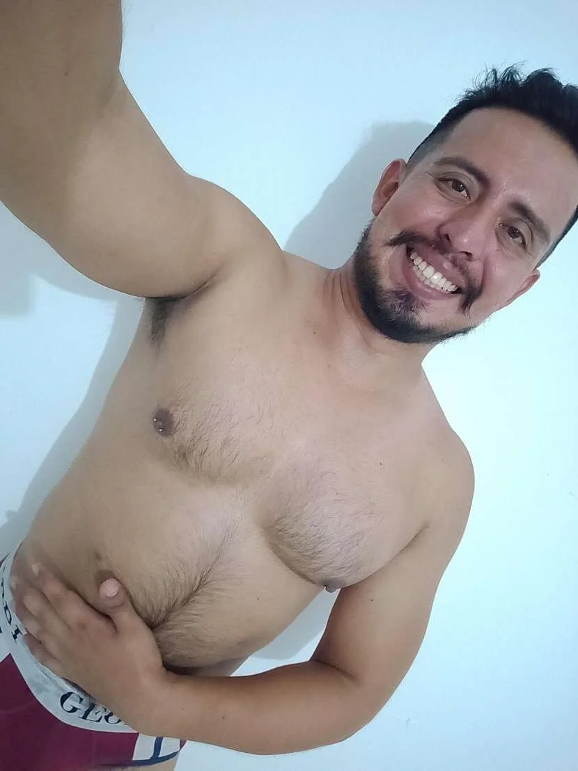XXX Porn Photo of Nude KalethBigDick 305