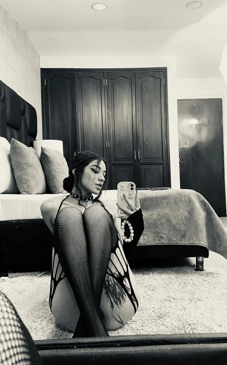 XXX Porn Photo of Nude Zoe_Banx 5