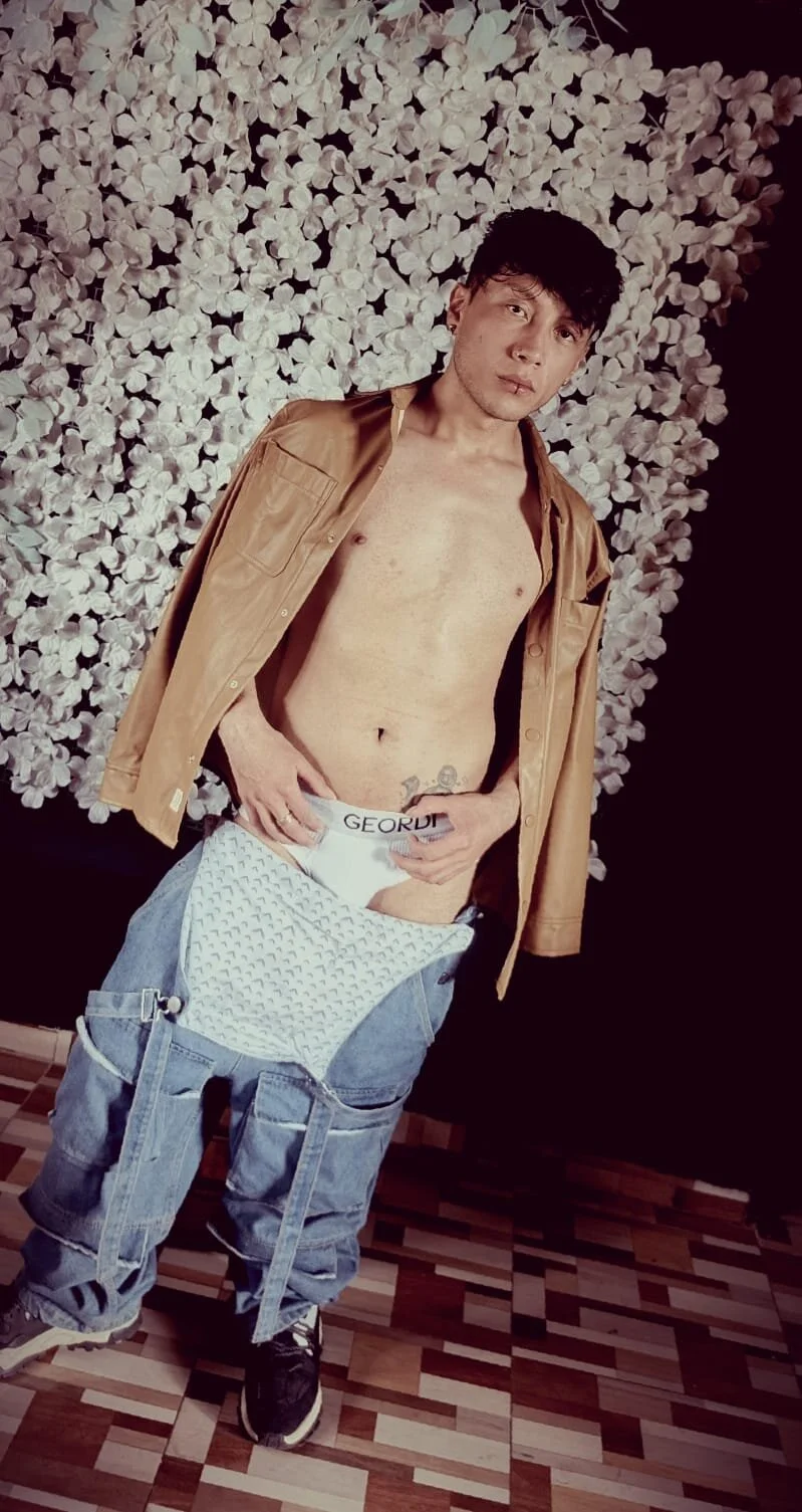 XXX Porn Photo of Nude Ethan-fox4 10