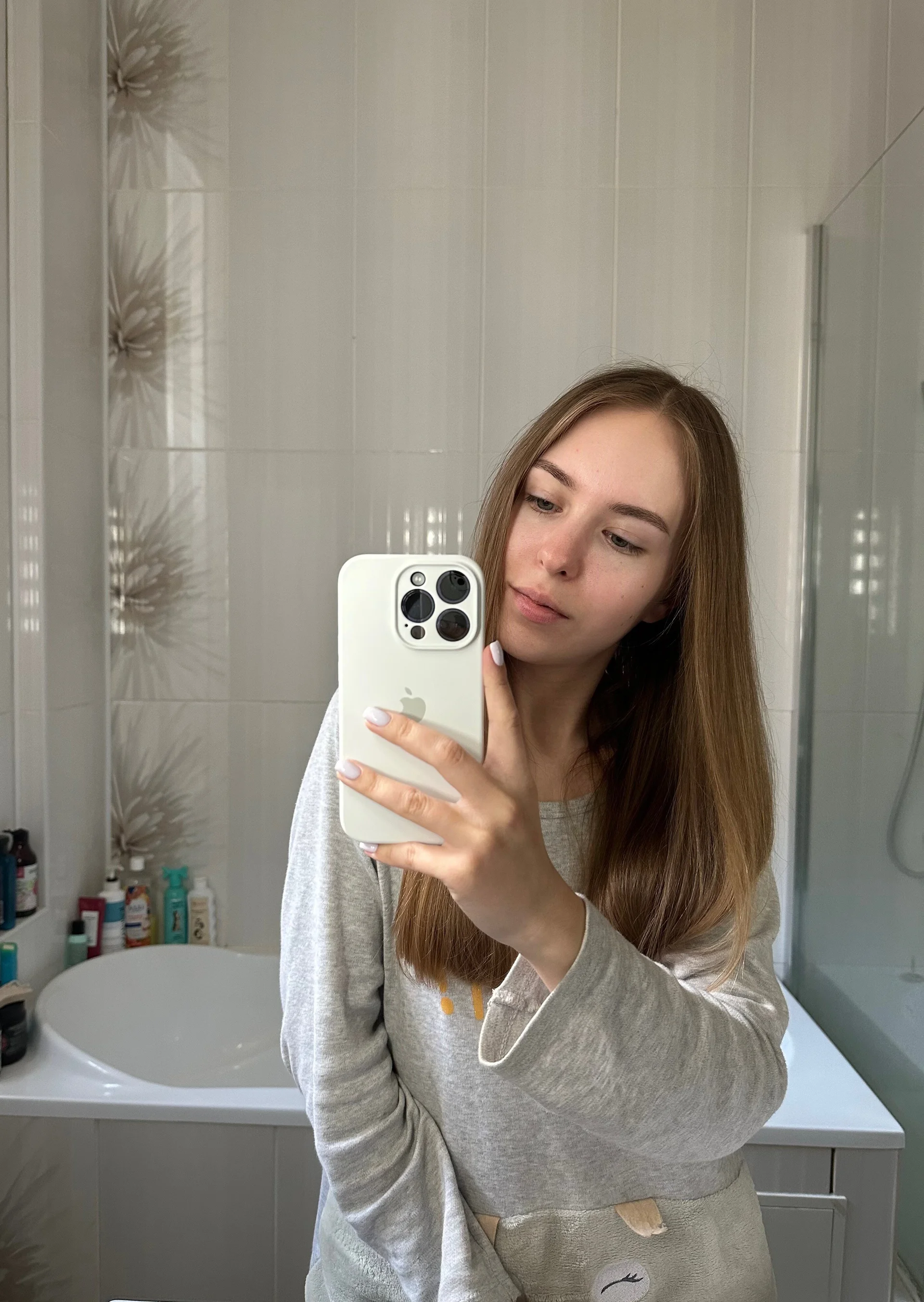 XXX Porn Photo of Nude KateZip 4