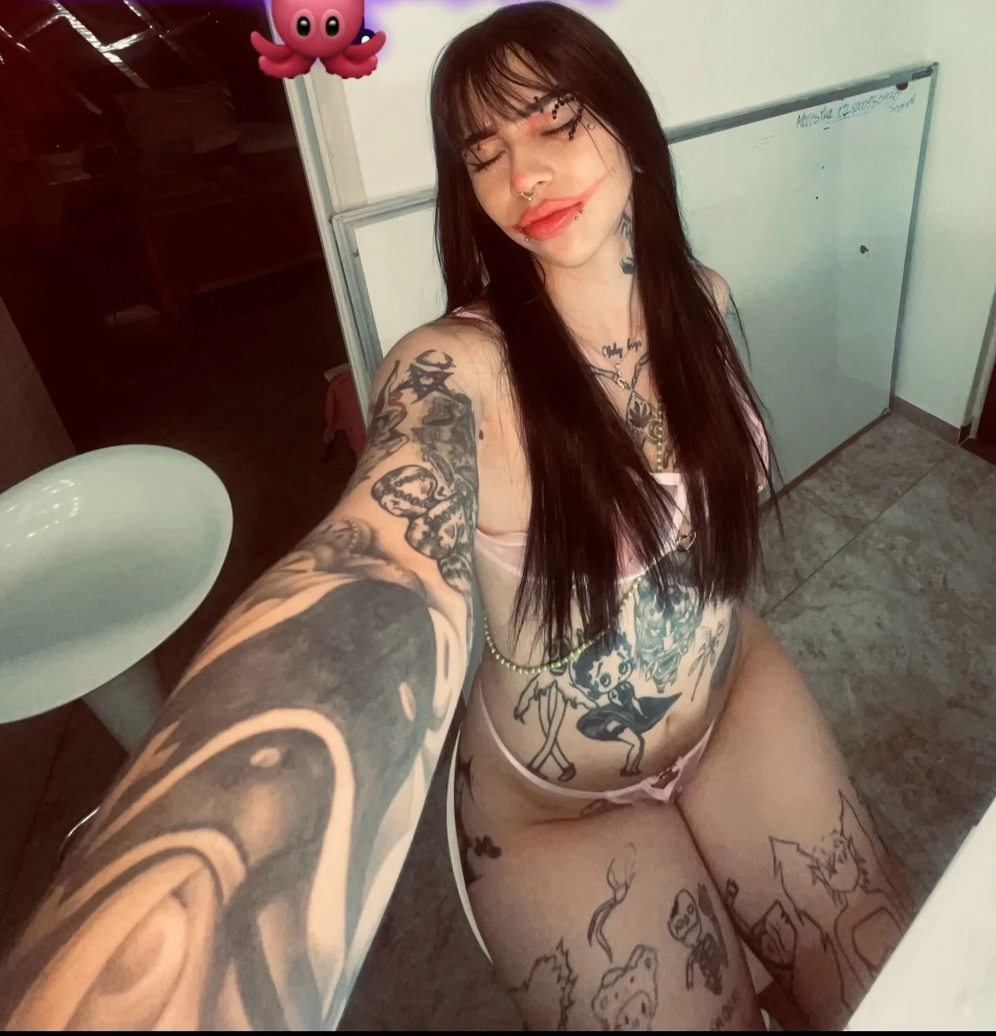 XXX Porn Photo of Nude sweet_strom 2