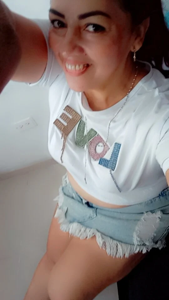 XXX Porn Photo of Nude Elianissquirt 65