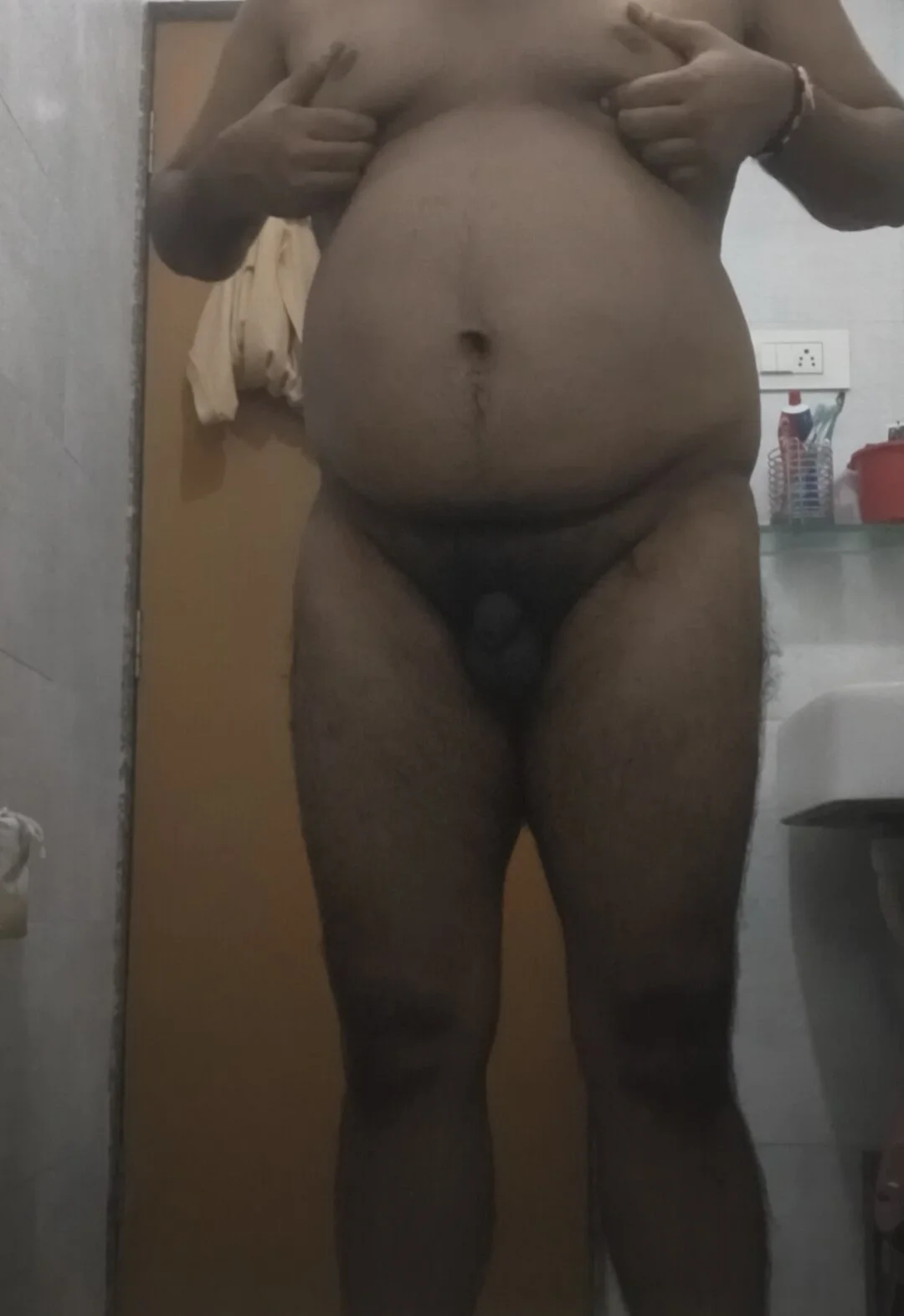 XXX Porn Photo of Nude vinay_smalldick 1
