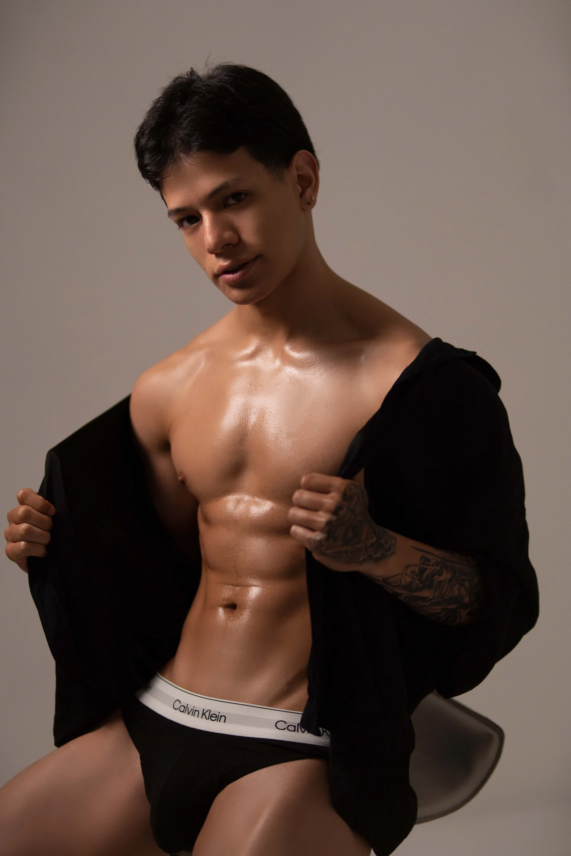 XXX Porn Photo of Nude TonyPetrovjs 5