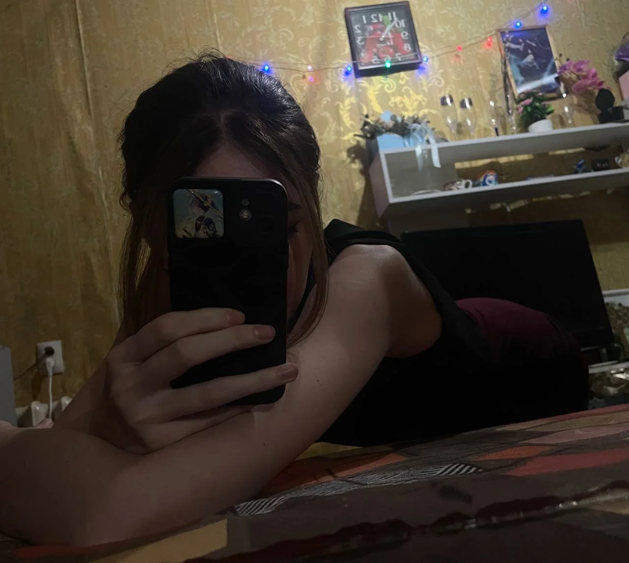 XXX Porn Photo of Nude LoraLanett 8