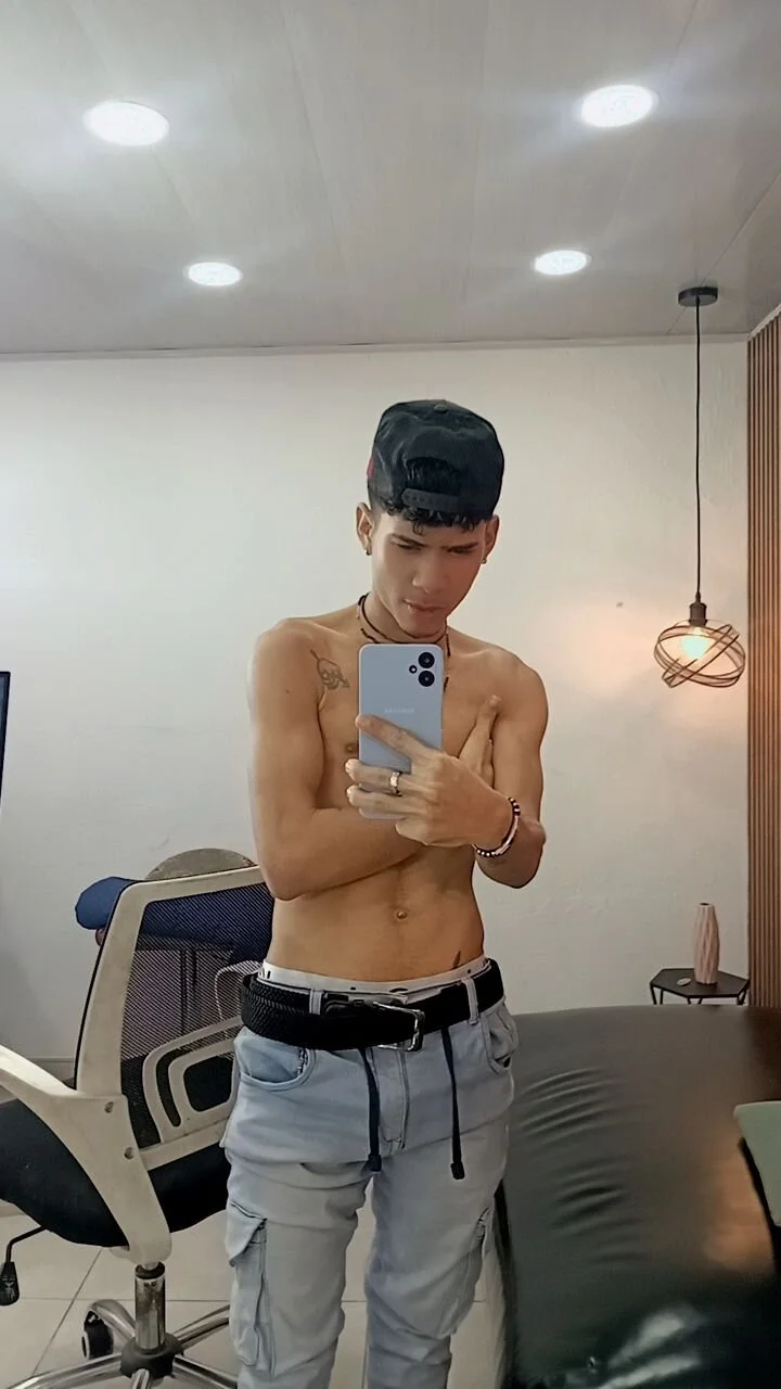 XXX Porn Photo of Nude Skinny_cute_Alyer 12