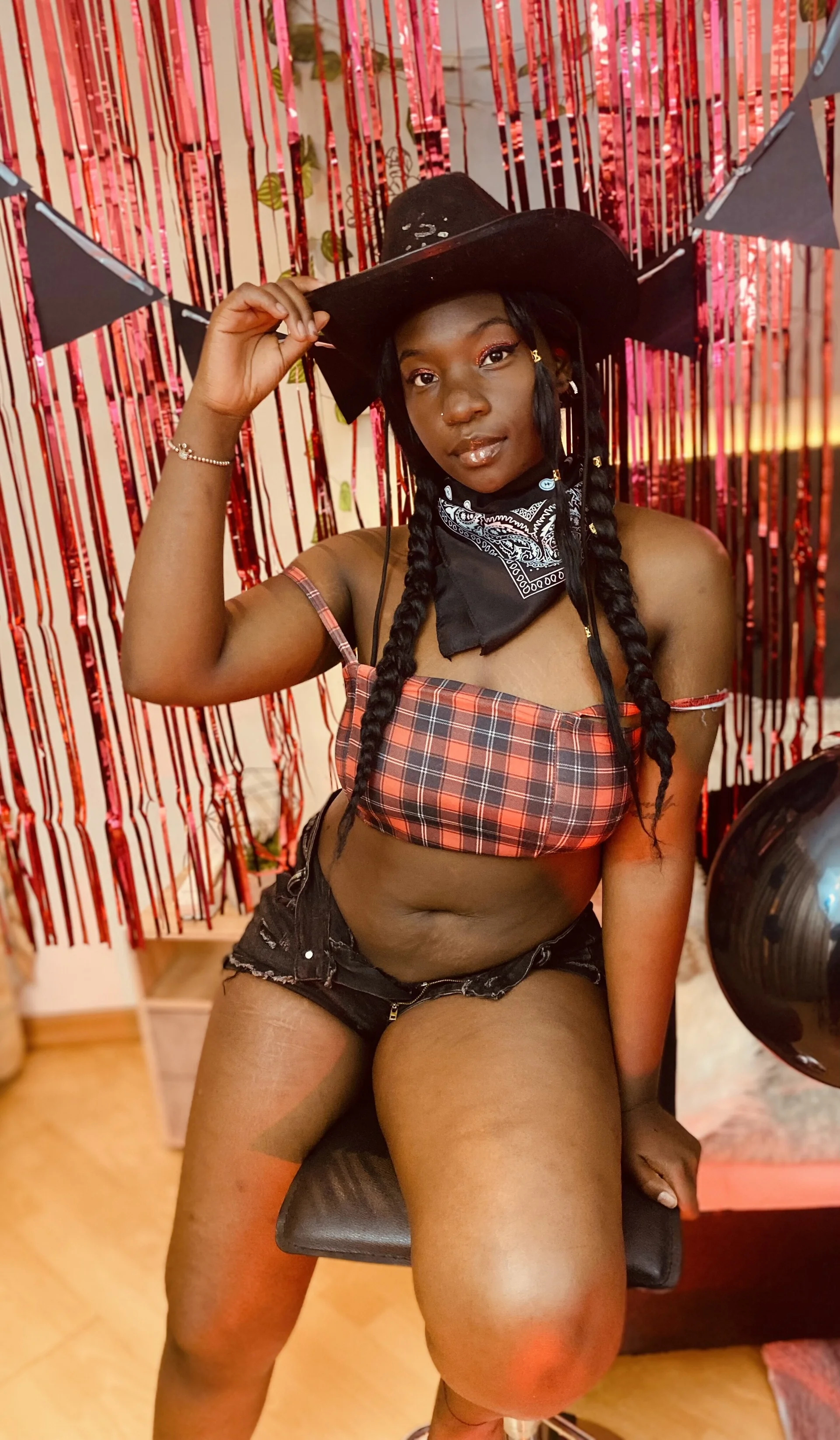 XXX Porn Photo of Nude lanna_bx 14
