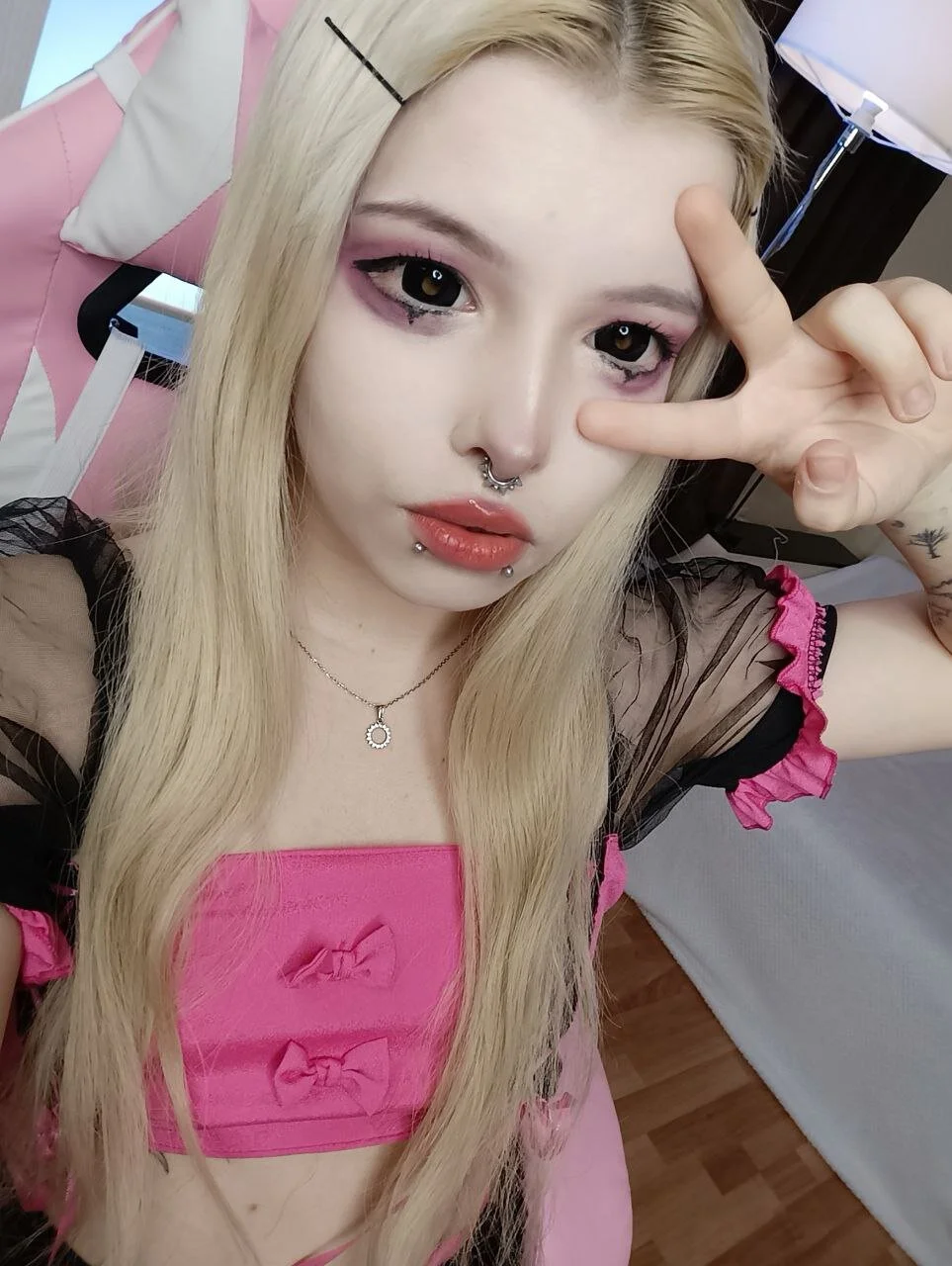 XXX Porn Photo of Nude Cuddly_Kitten 30