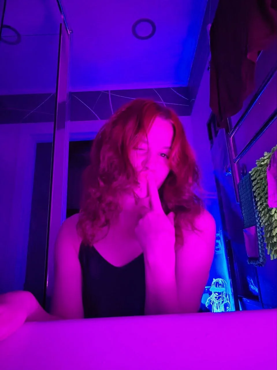 XXX Porn Photo of Nude redhead_ginger 26