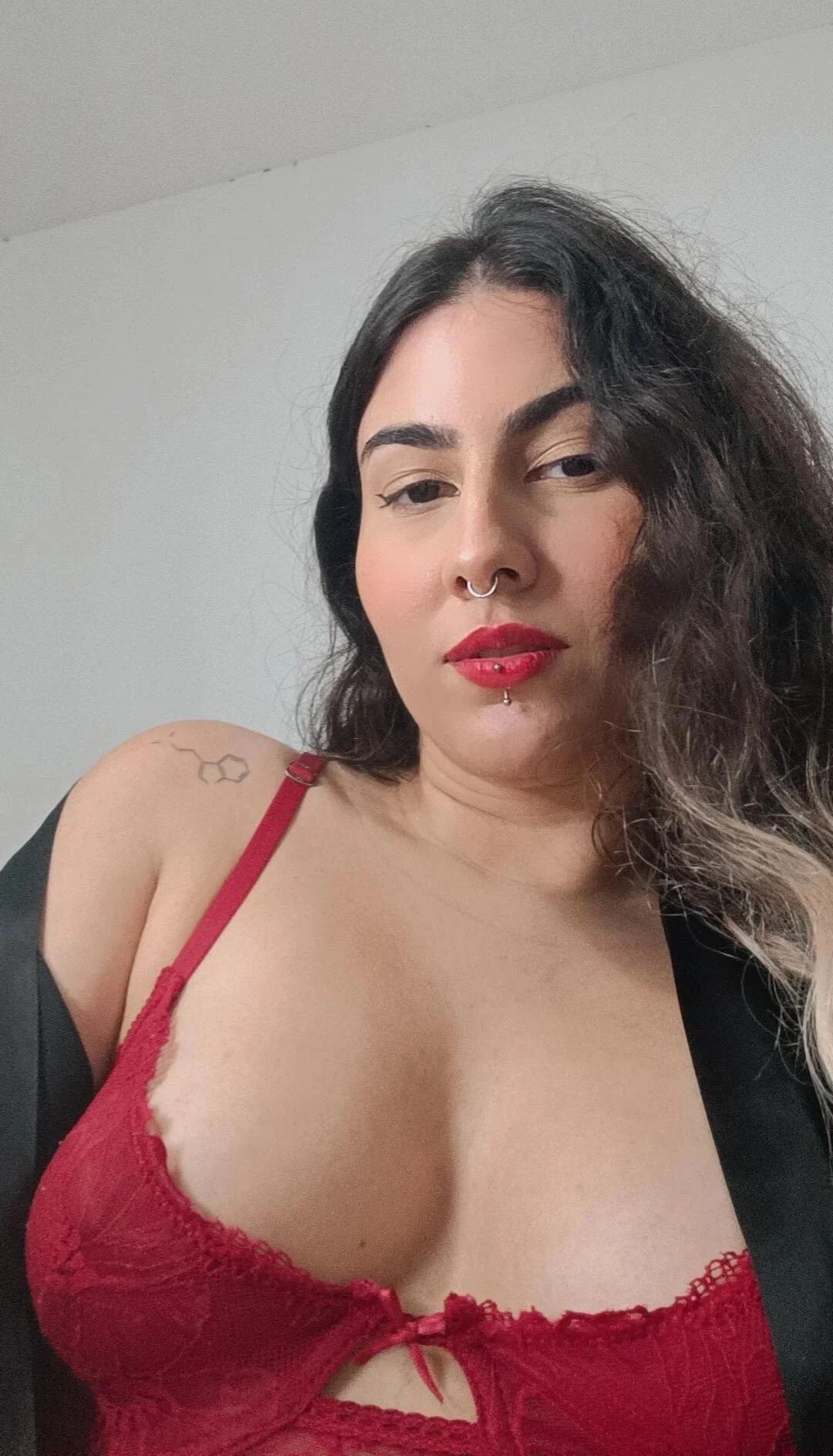 XXX Porn Photo of Nude ApenasLys 4