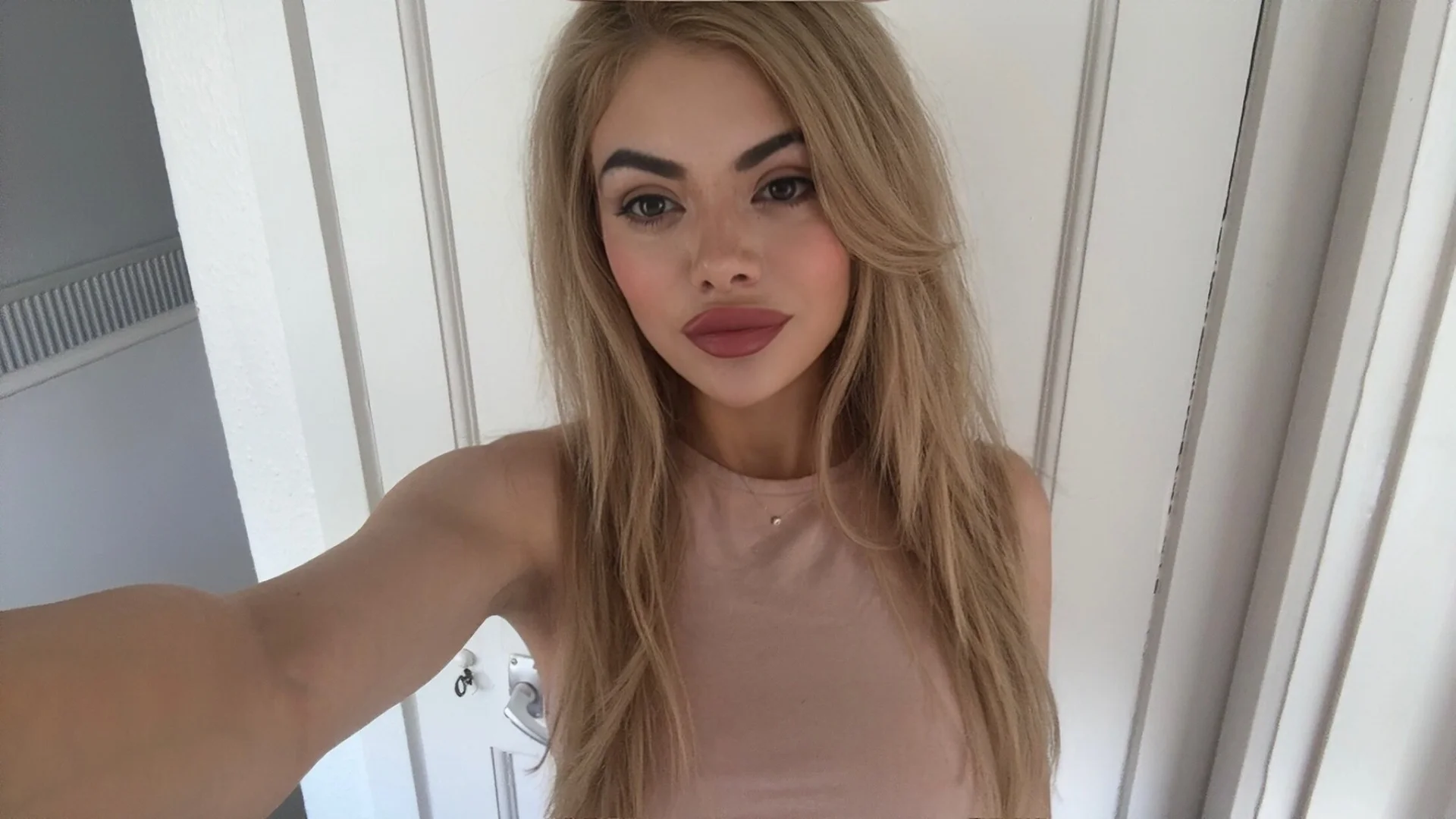 XXX Porn Photo of Nude Missgwen17 23
