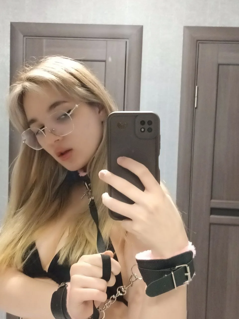 XXX Porn Photo of Nude vivyboo111 15