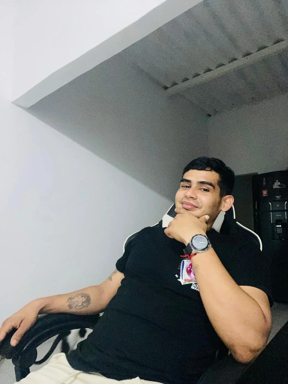 XXX Porn Photo of Nude bad1999boy 2