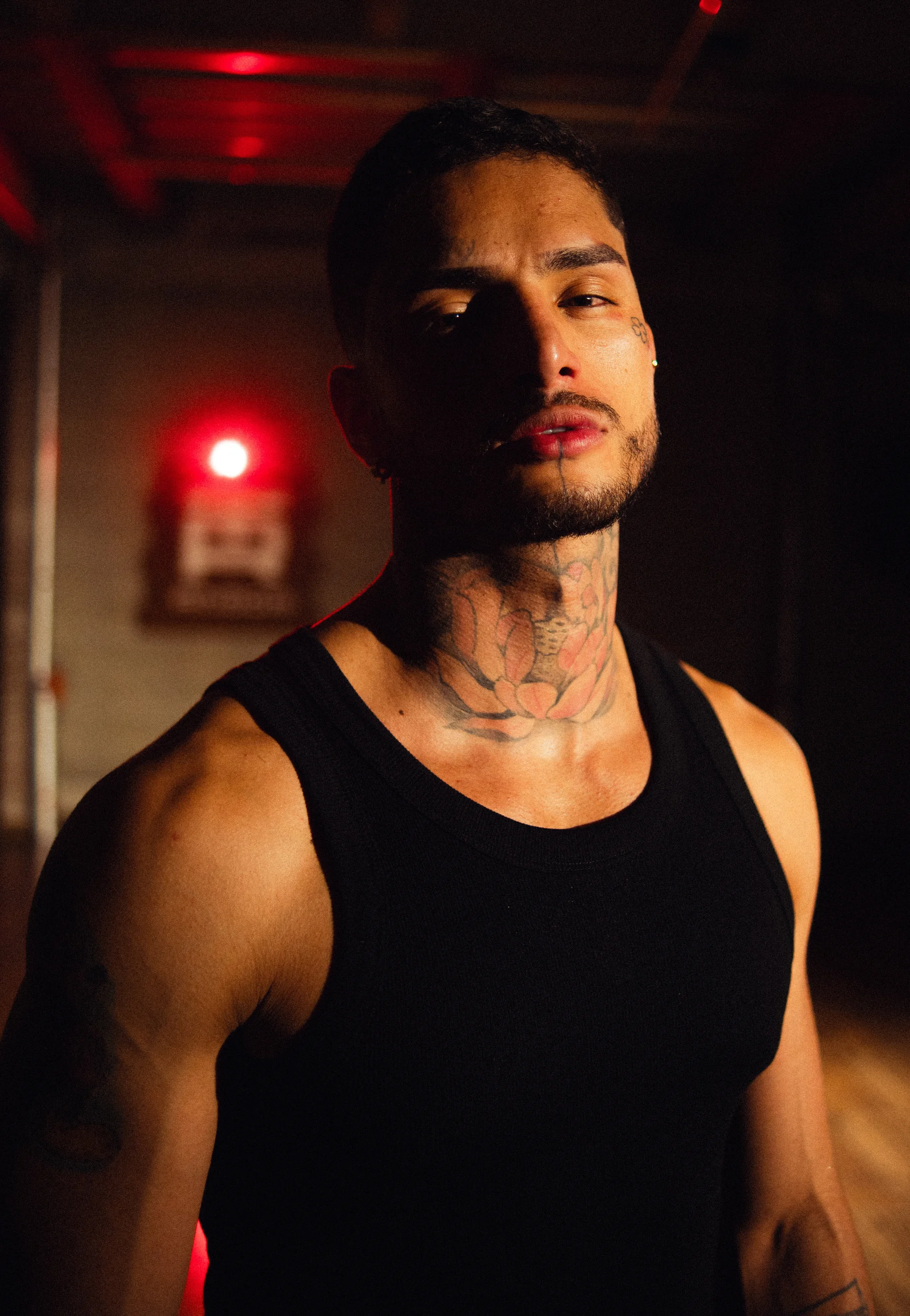 XXX Porn Photo of Nude Alanrodgers 23
