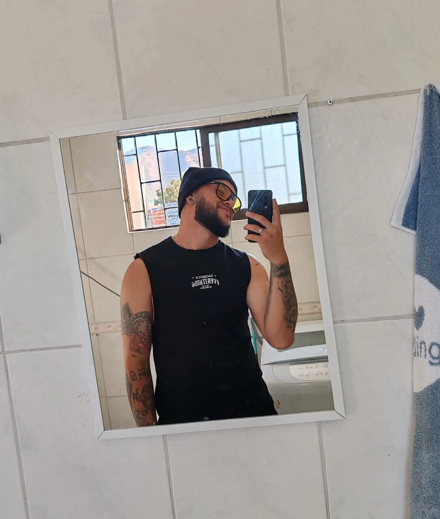 XXX Porn Photo of Nude ivandarkc 2