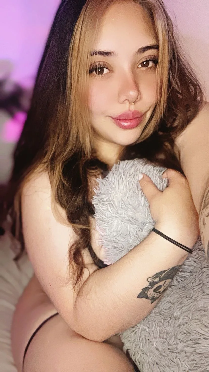 XXX Porn Photo of Nude Paulette_Blanche 21