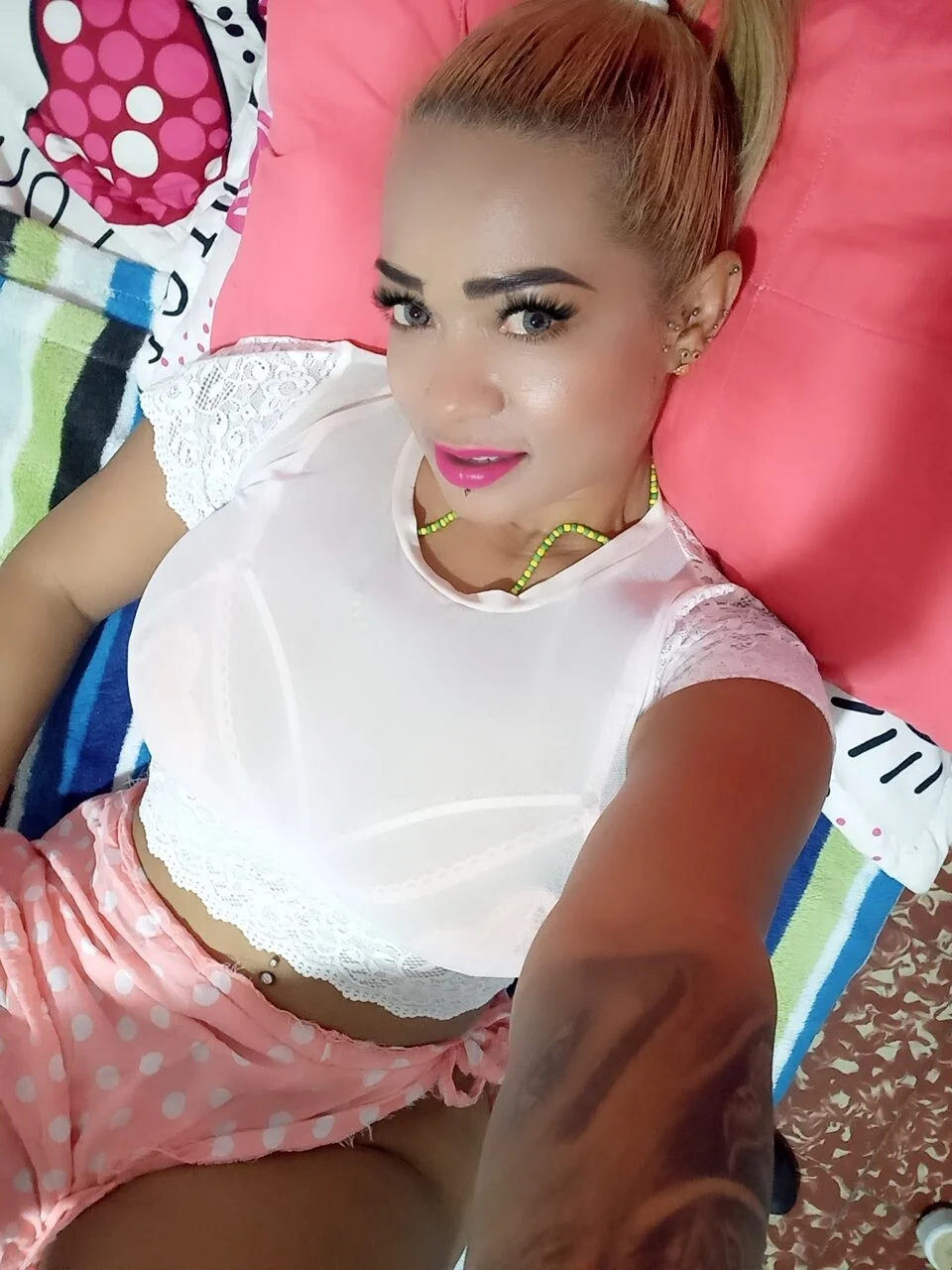 XXX Porn Photo of Nude gatadeojosclaros 44
