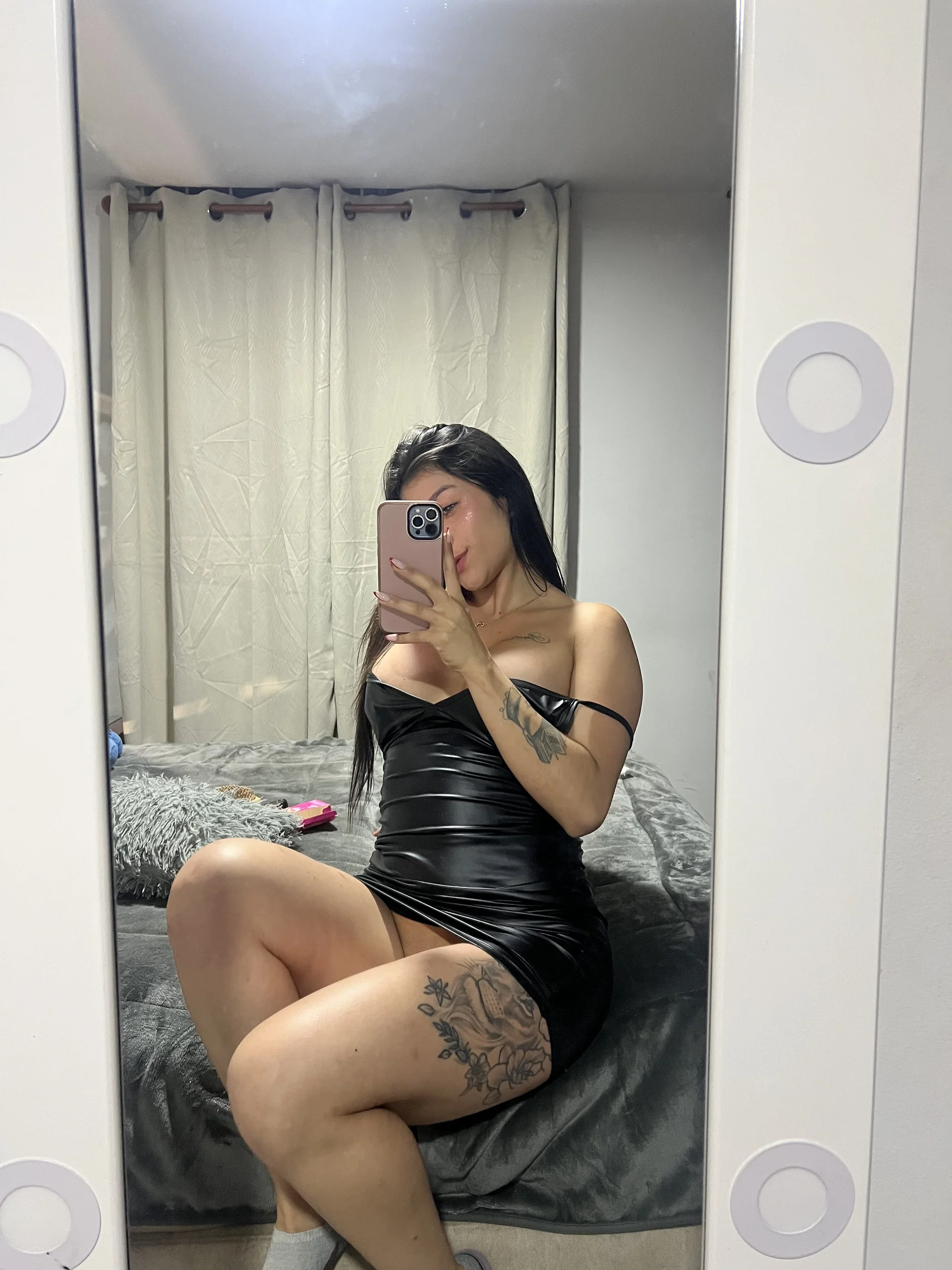 XXX Porn Photo of Nude Emmily_19 59