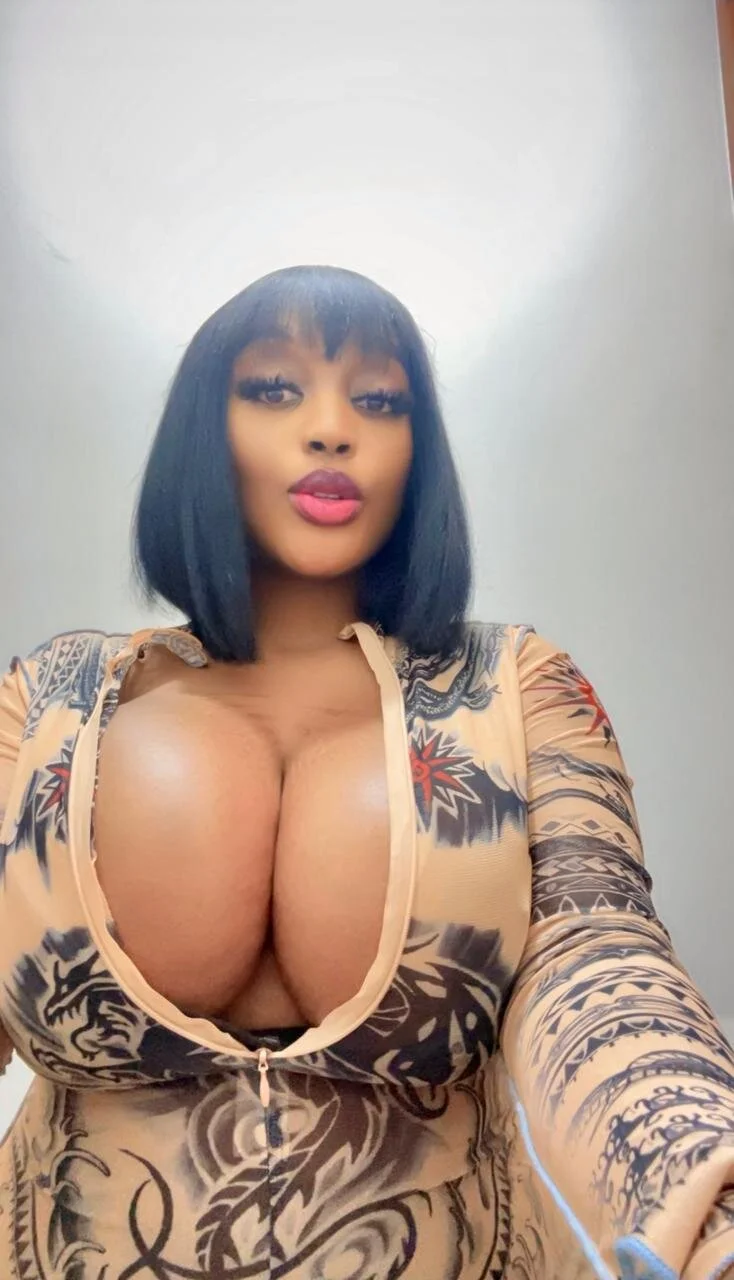 XXX Porn Photo of Nude Busty_Bambi 2