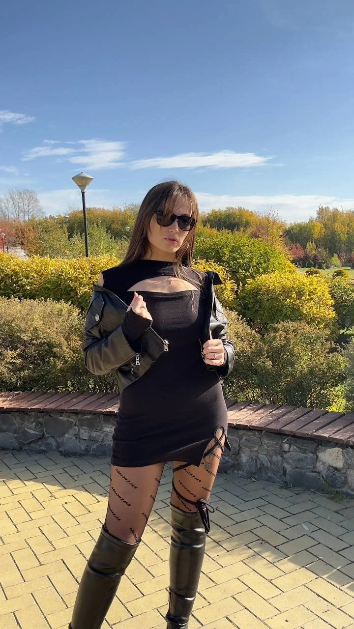 XXX Porn Photo of Nude honeybuns_lizzy 2