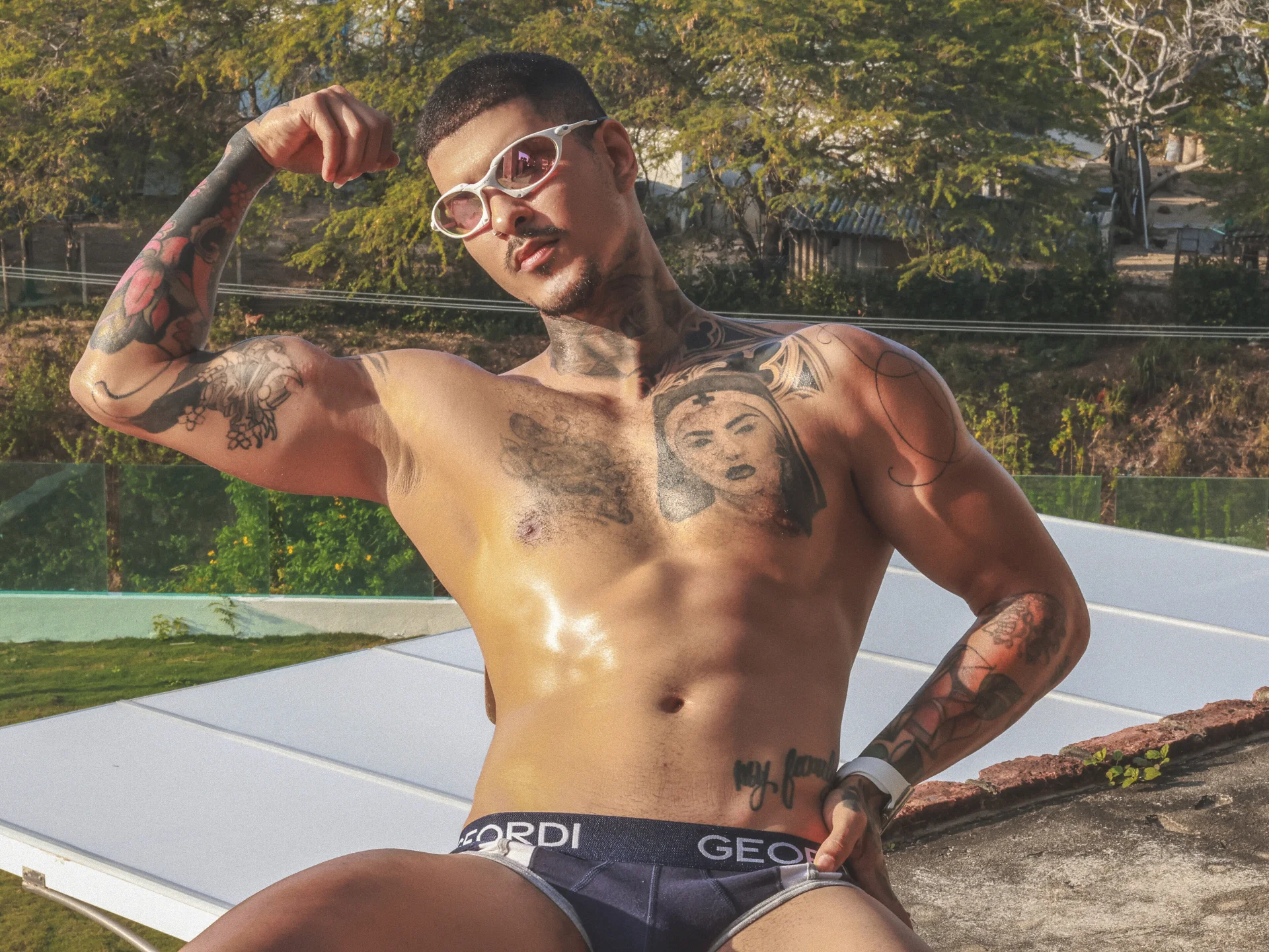 XXX Porn Photo of Nude jiro_kenji1 10
