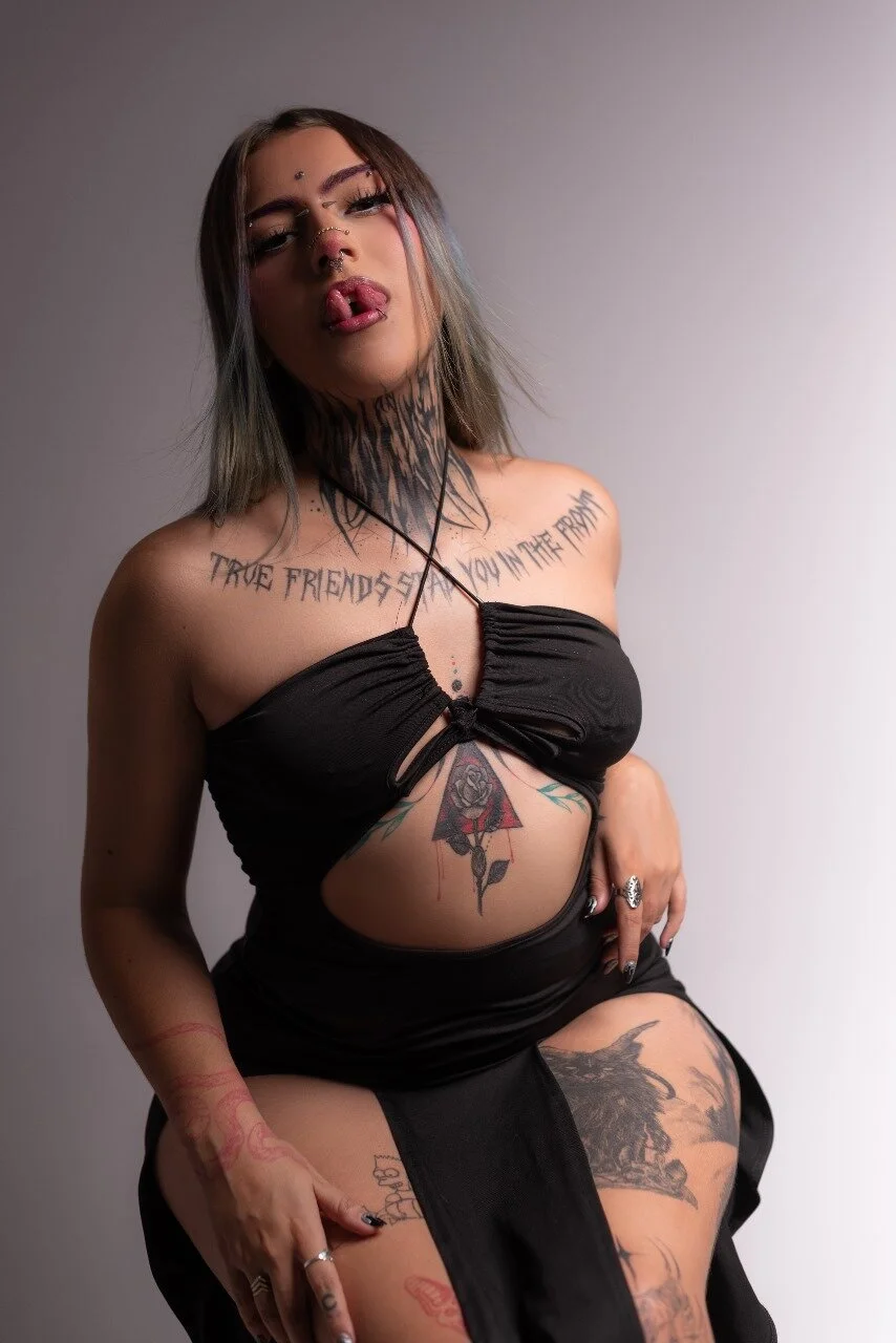 XXX Porn Photo of Nude maliciaXpoison 2