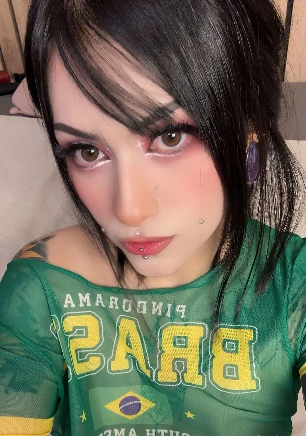 XXX Porn Photo of Nude miaa_hunt 1