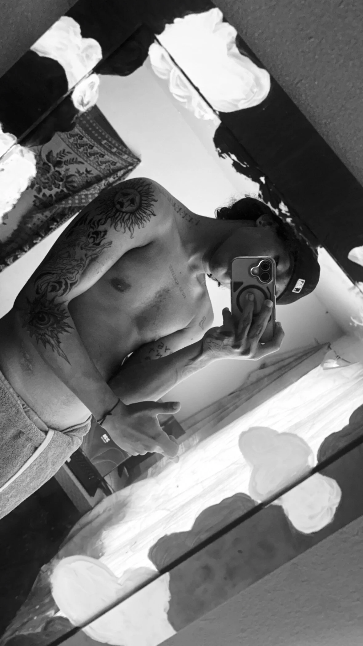 XXX Porn Photo of Nude emo_sex 3