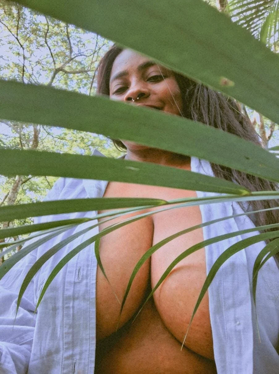 XXX Porn Photo of Nude GoddessCarrie 23