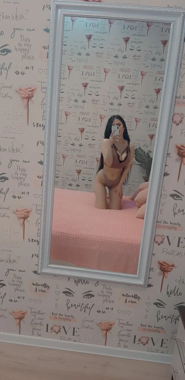 XXX Porn Photo of Nude ArmiEri 11
