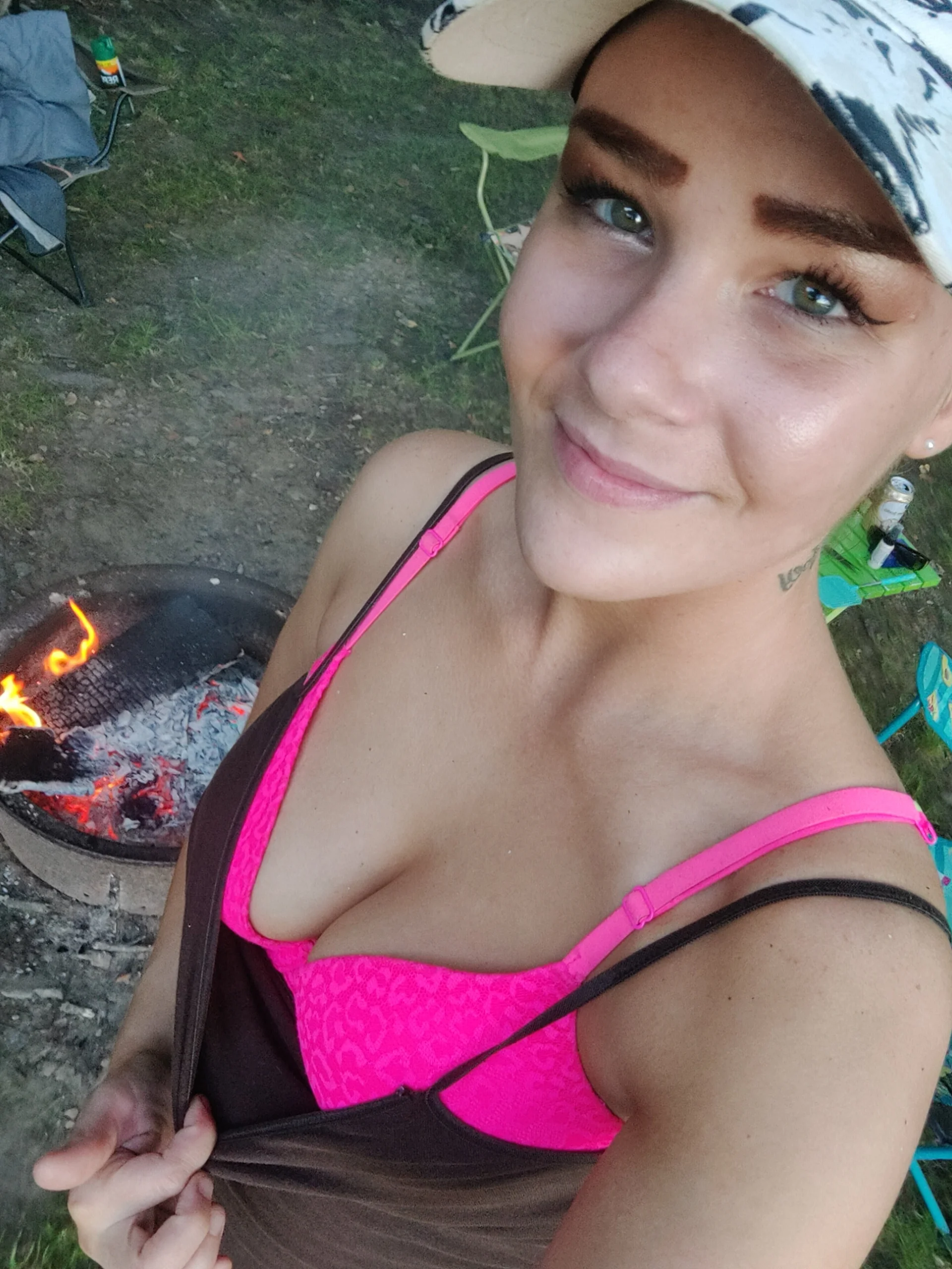 XXX Porn Photo of Nude Kellylynn69 69