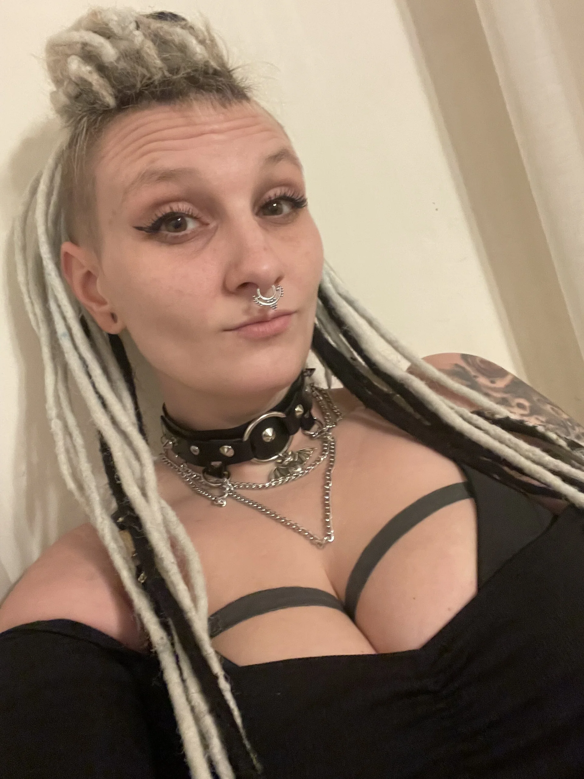 XXX Porn Photo of Nude JuelzimLoch 2