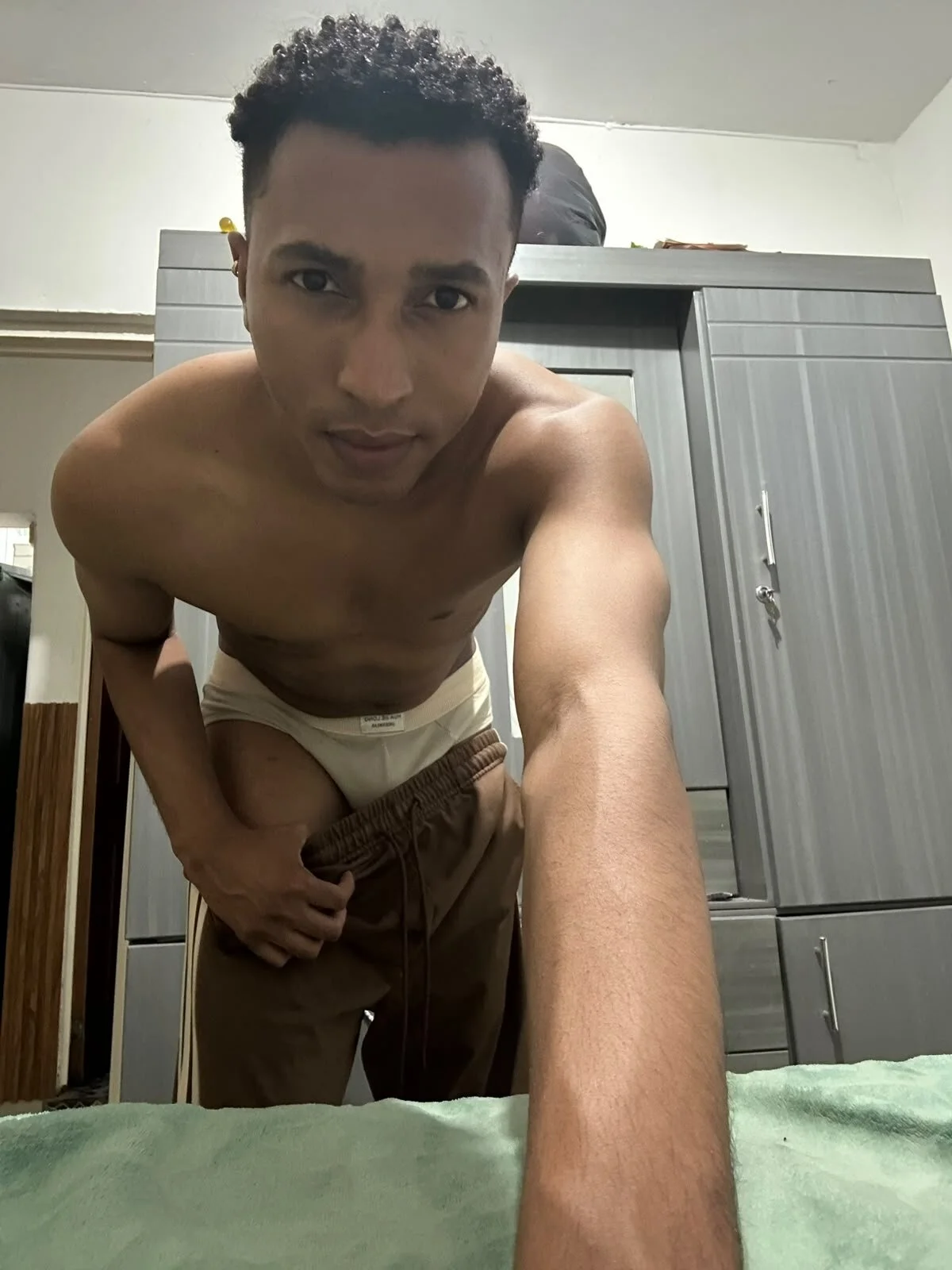XXX Porn Photo of Nude alex_cifuentes 6