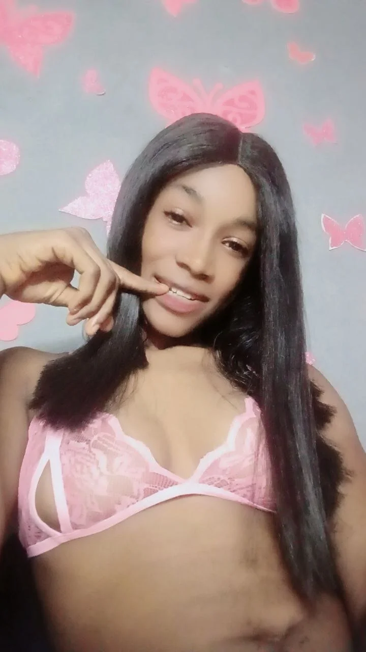 XXX Porn Photo of Nude AriannaCutie 1
