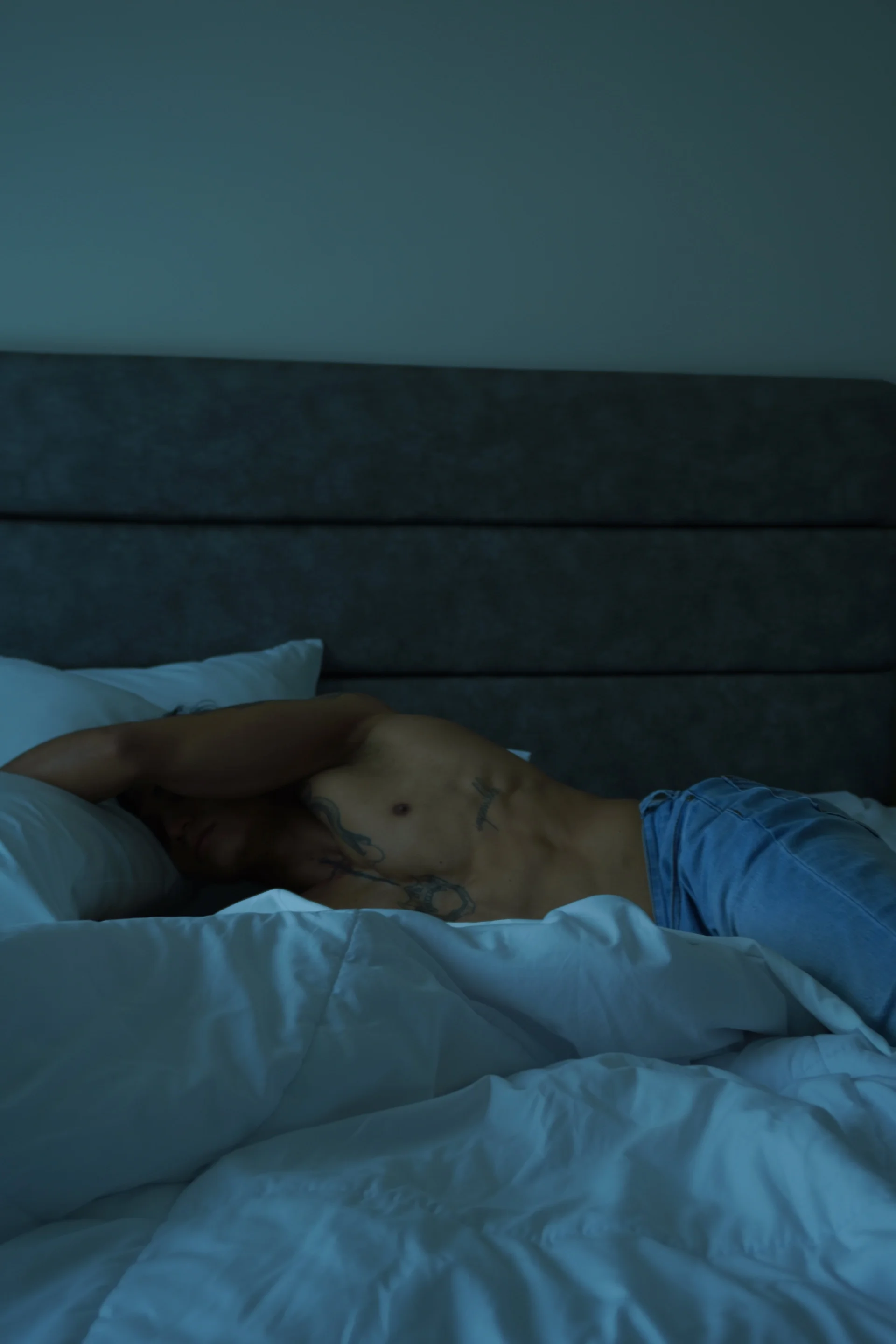 XXX Porn Photo of Nude muscle_boyhorny 170