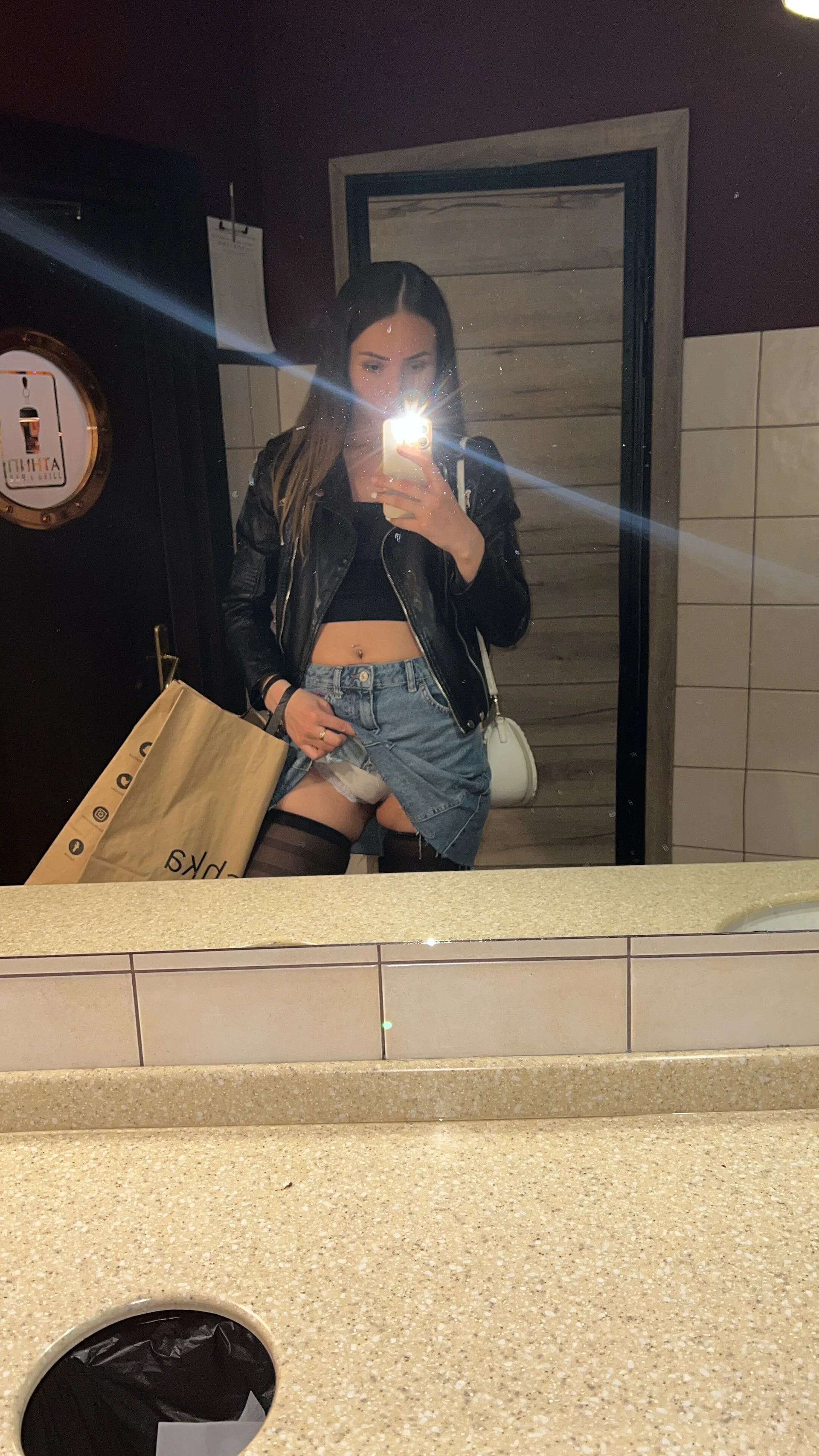 XXX Porn Photo of Nude Wonder_Kari 35
