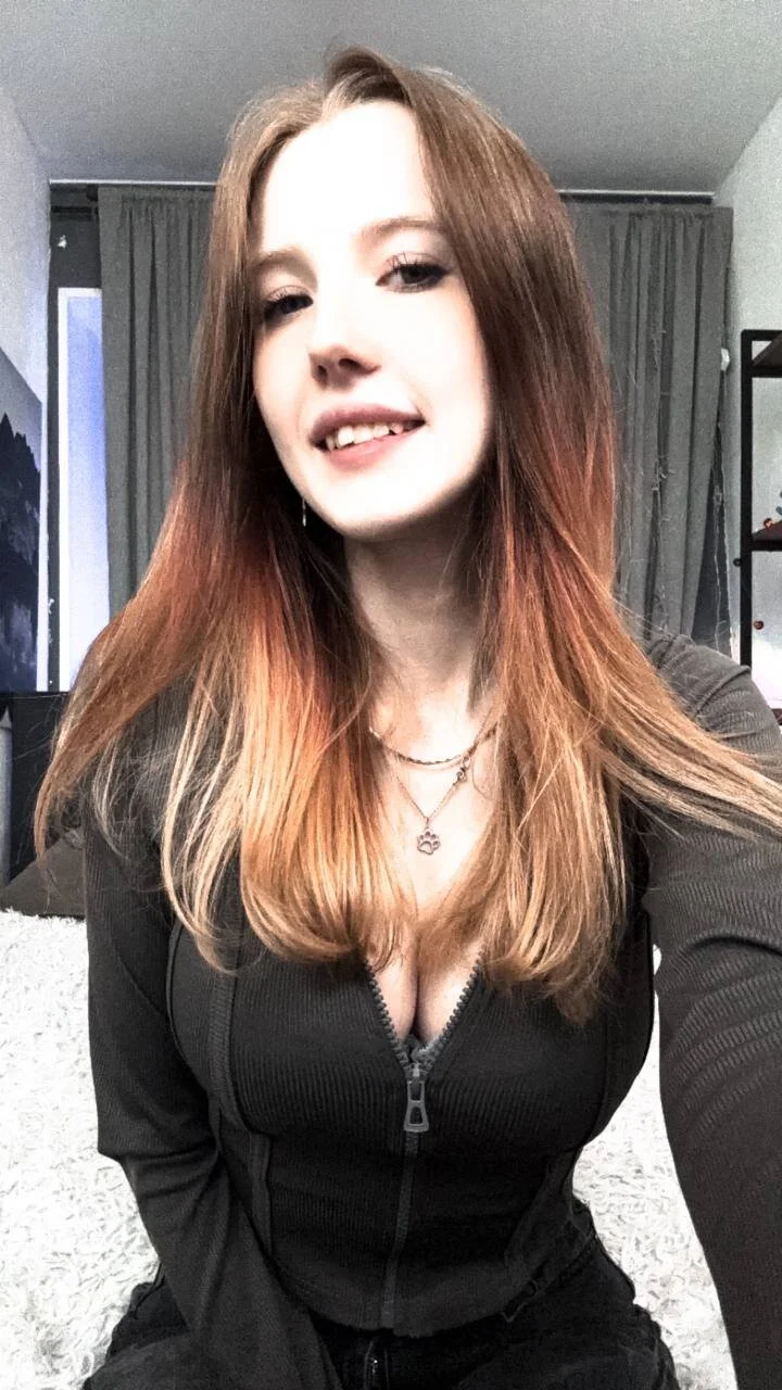 XXX Porn Photo of Nude Eli_Vibe 5