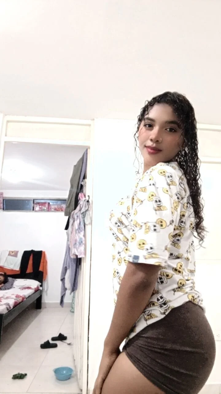 XXX Porn Photo of Nude marian_lacutir_t 3