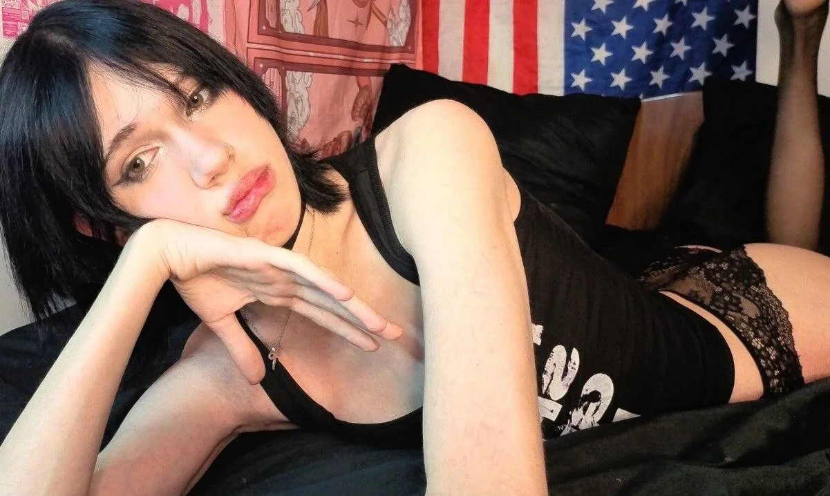 XXX Porn Photo of Nude polimun 12