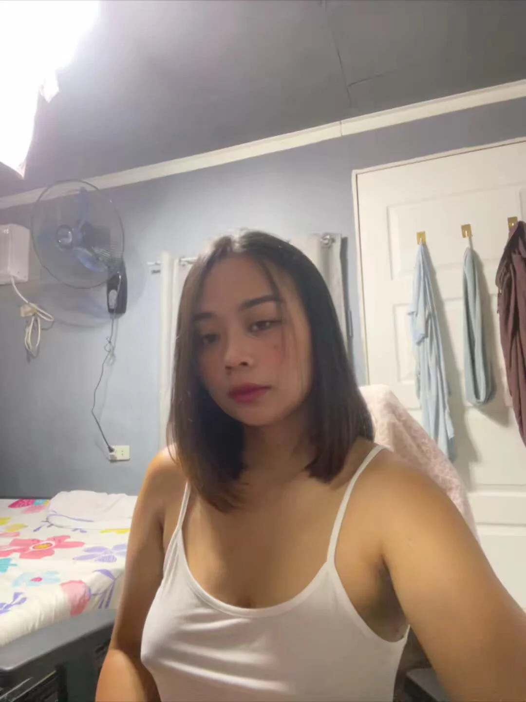 XXX Porn Photo of Nude katie_cutie 5