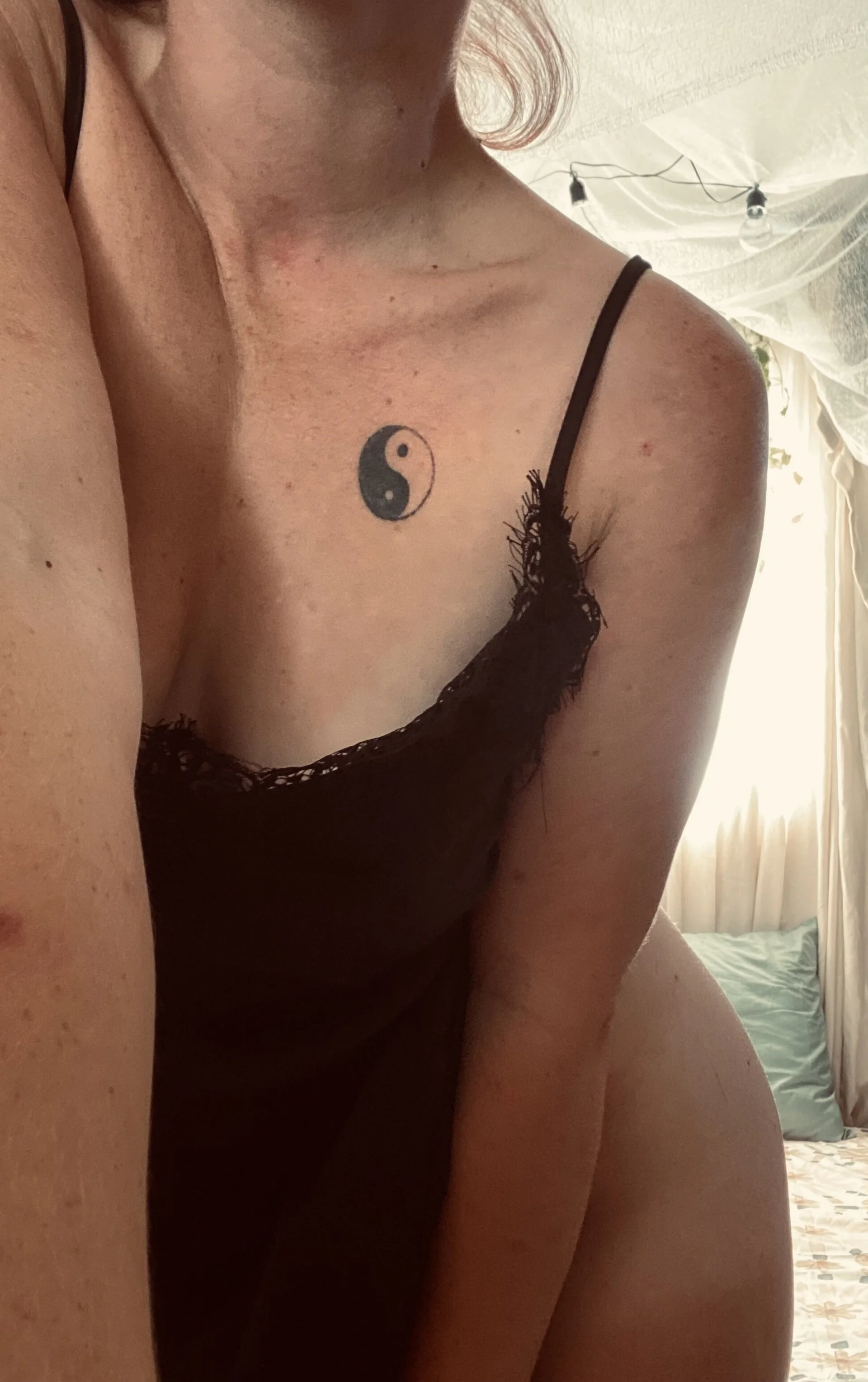 XXX Porn Photo of Nude aussiemilf94 19