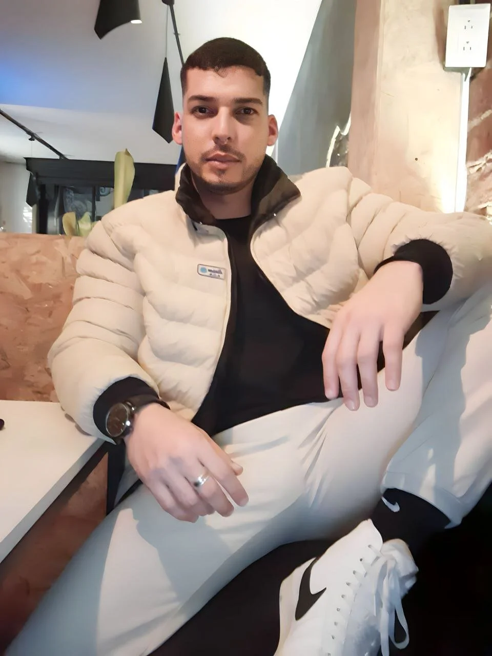 XXX Porn Photo of Nude HenryBenso 5