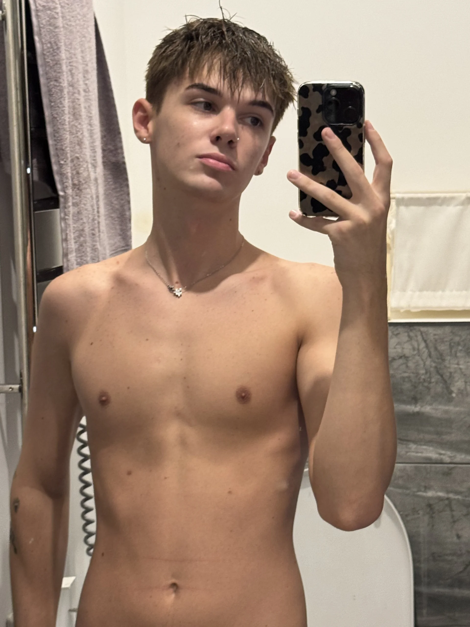 XXX Porn Photo of Nude YourMilkyGuy 6