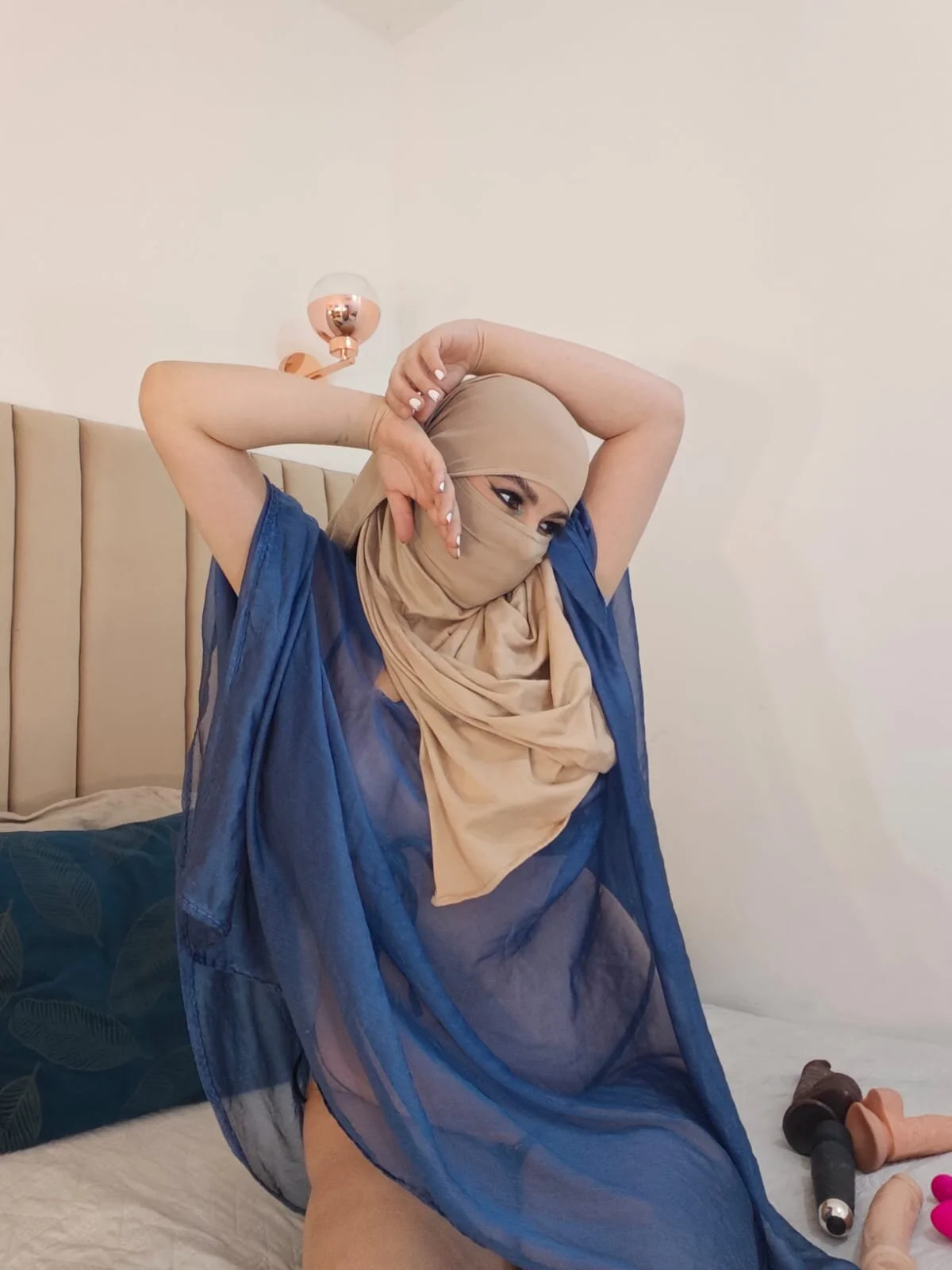 XXX Porn Photo of Nude najwa__ 24